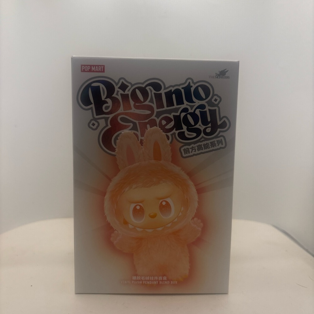 Pop Mart Biginto Energy Labubu